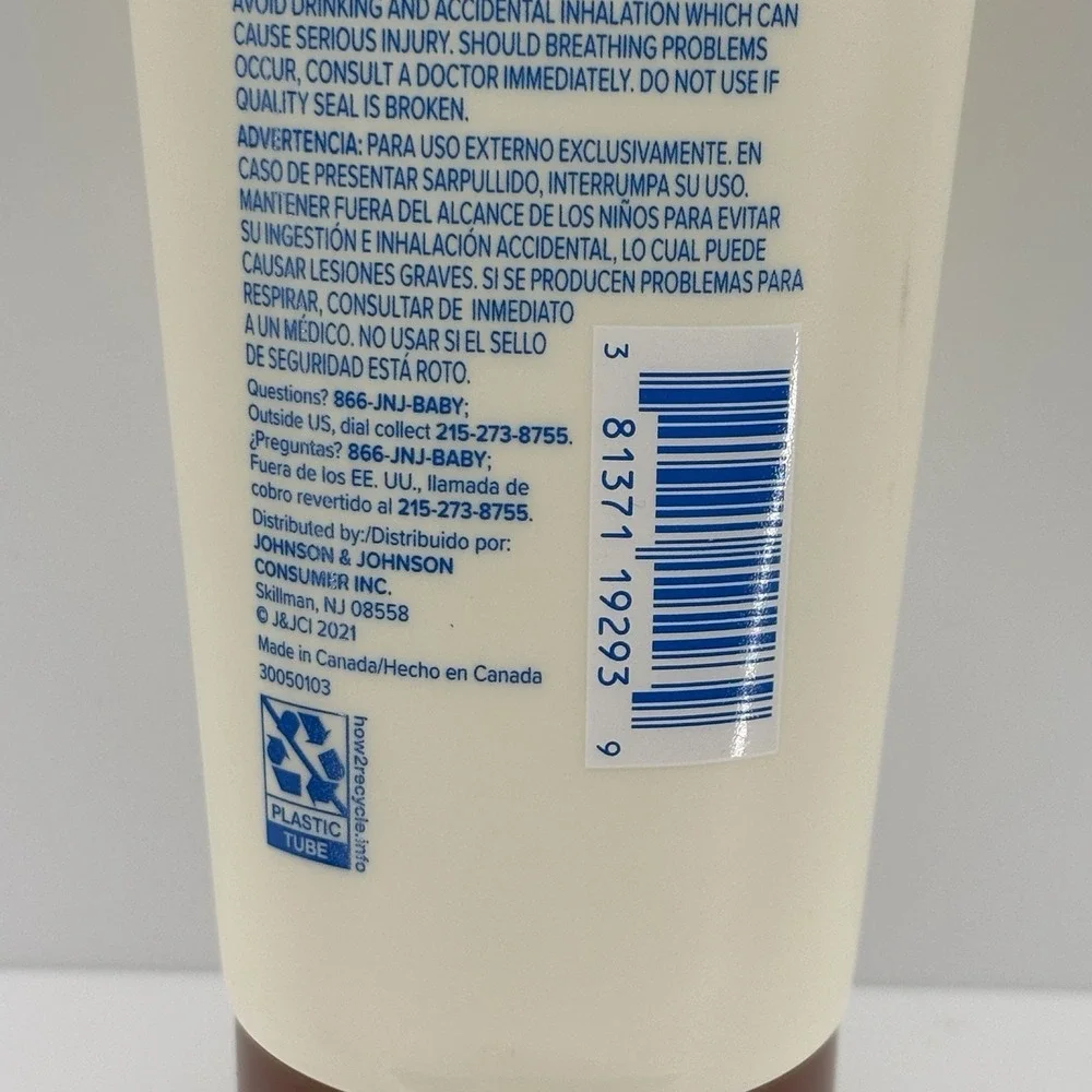 Johnson's Creamy Oil for Baby, Moisturizing Body Lotion with Shea & Cocoa Butter